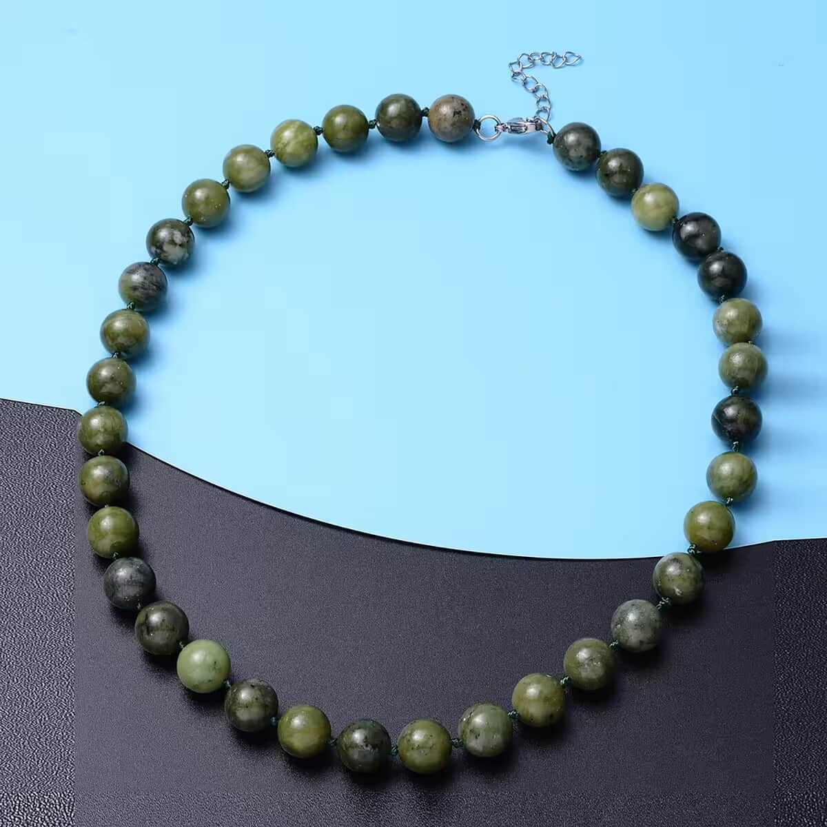 Taiwan Quartzite 456.50 ctw Beaded Necklace in Stainless Steel 20 Inches image number 6