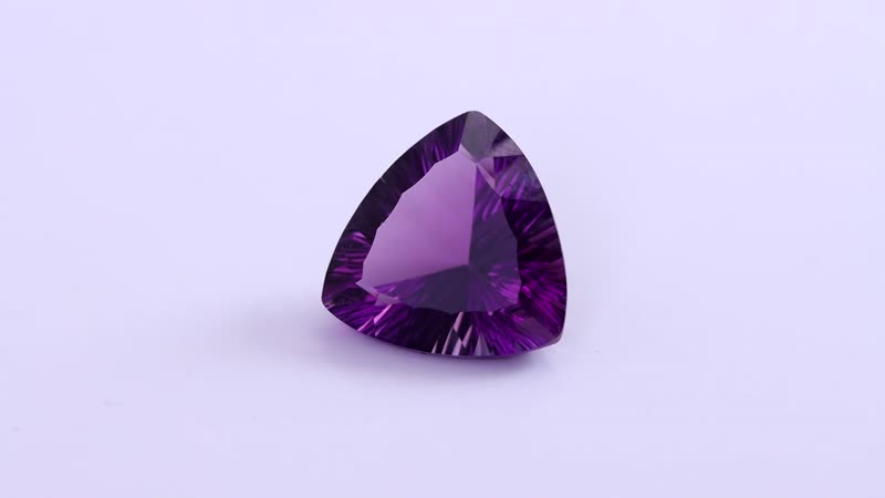 AA Mashamba Amethyst (Trl 14 mm) 6.61 ctw Loose Gemstone