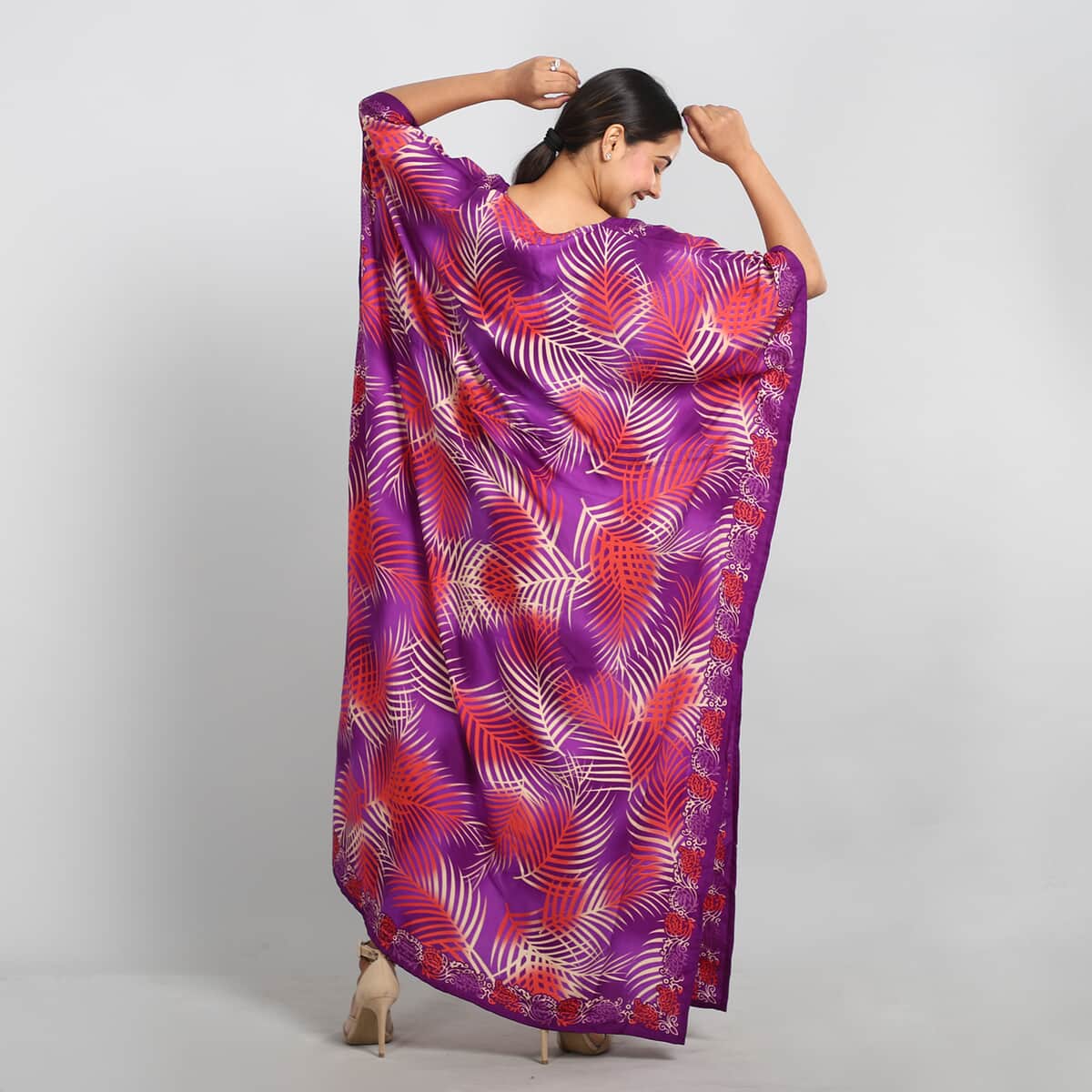 JOVIE Purple and Pink Feather Long Kaftan with Drawstring - One Size Fits Most image number 2