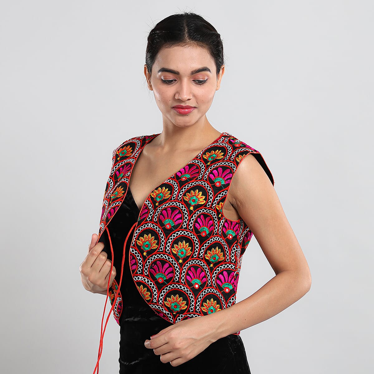 JOVIE Pink Traditional Embroidered Vest - L/XL image number 3