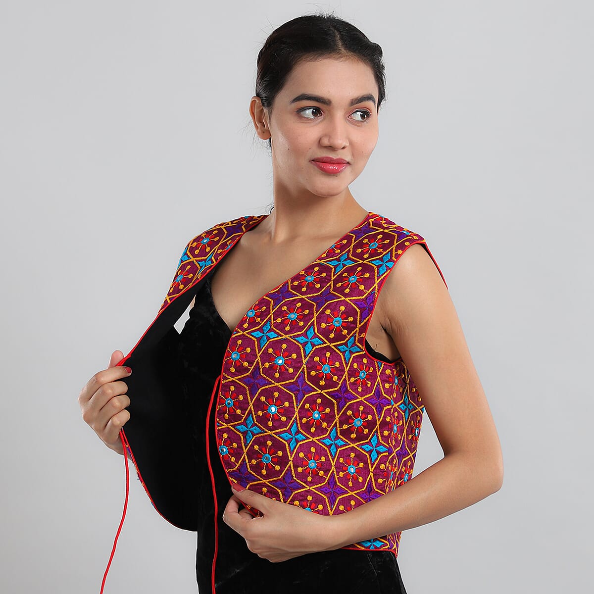 JOVIE Purple Traditional Embroidered Vest - L/XL image number 3