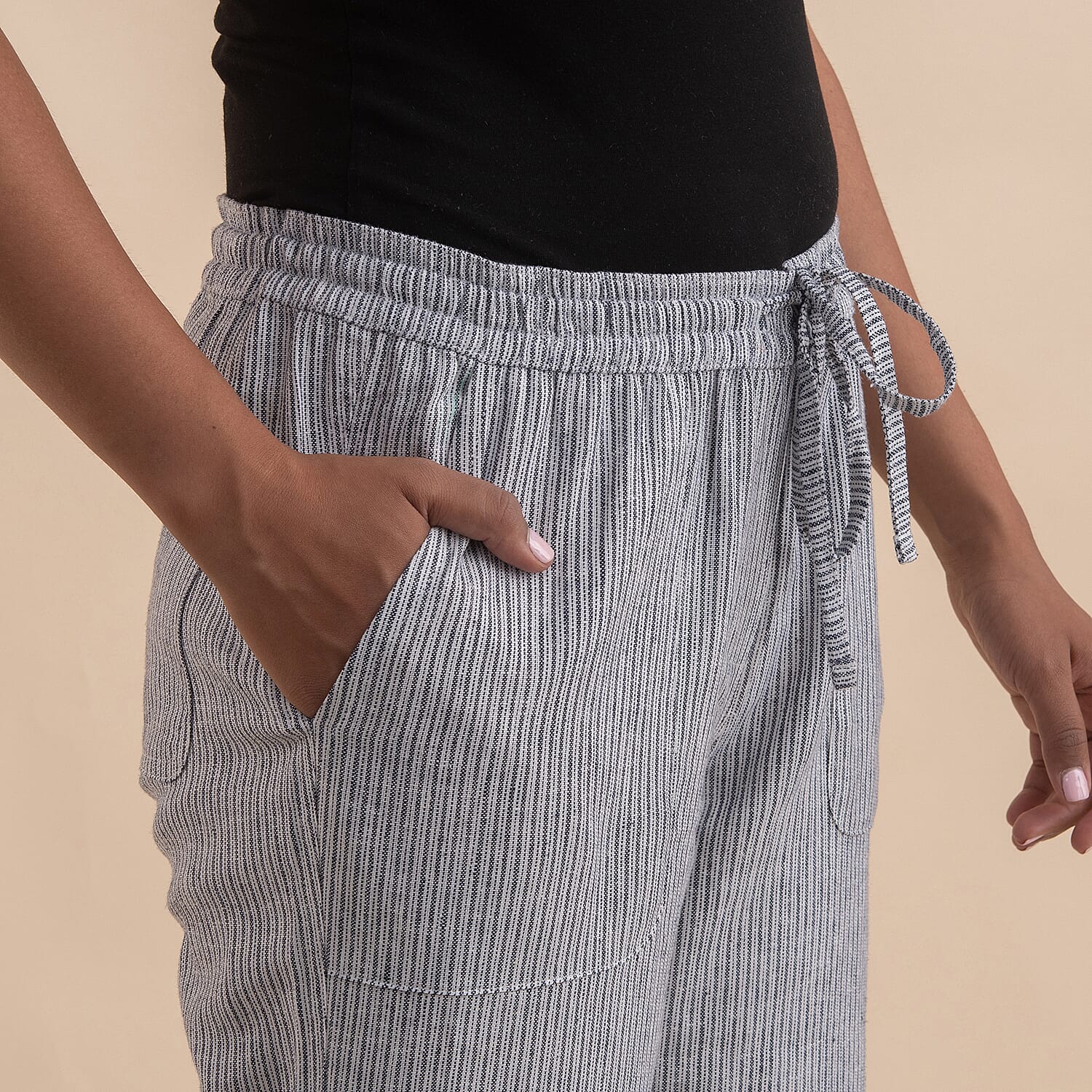 JOVIE Pinstripe Gray Linen Wide Leg Capri with Drawstring - L