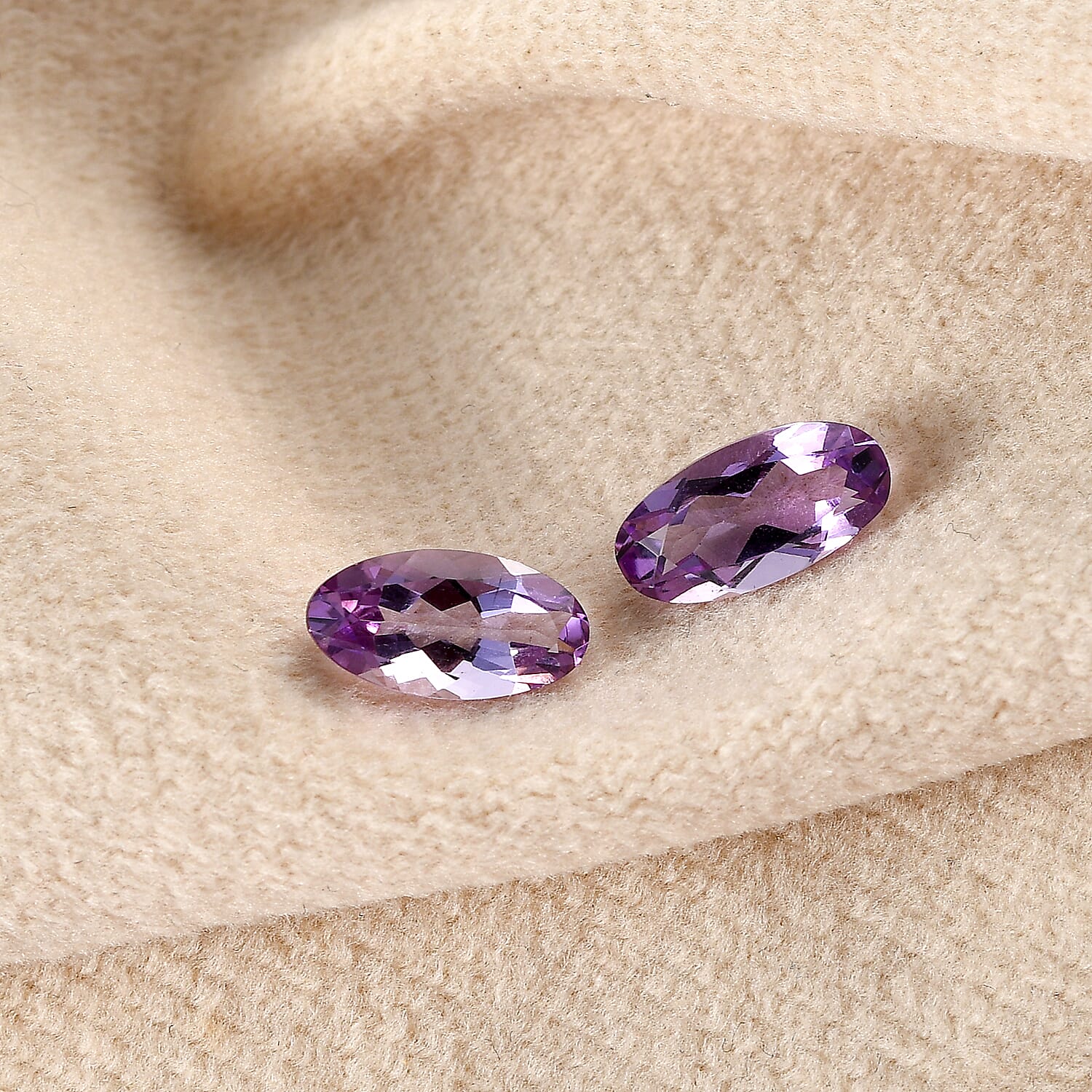 Rose De France Amethyst Set of 2 (Ovl 10x5 mm) 2.16 ctw Loose Gemstone