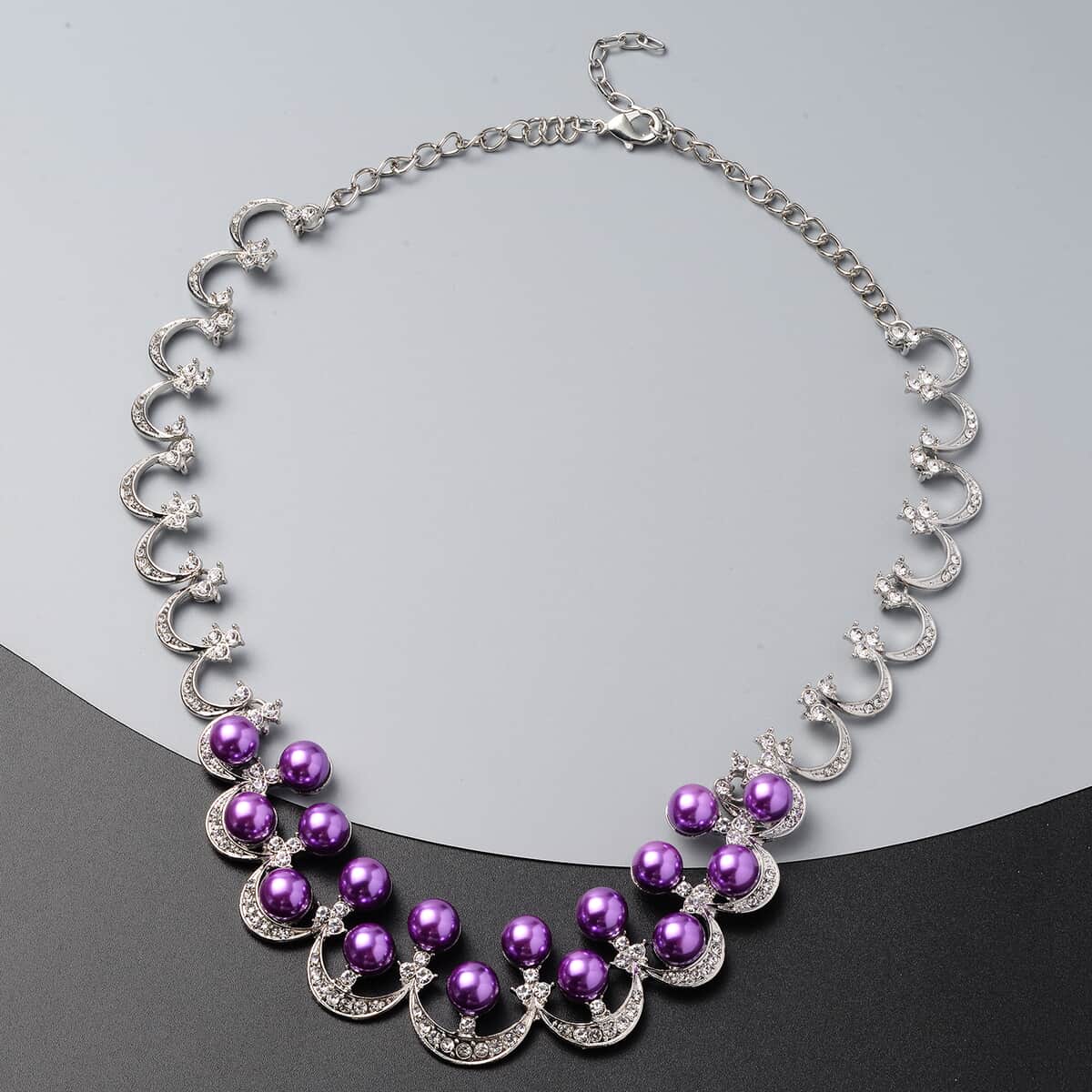 Simulated Purple Pearl and White Austrian Crystal Necklace 20 Inches in Silvertone image number 1