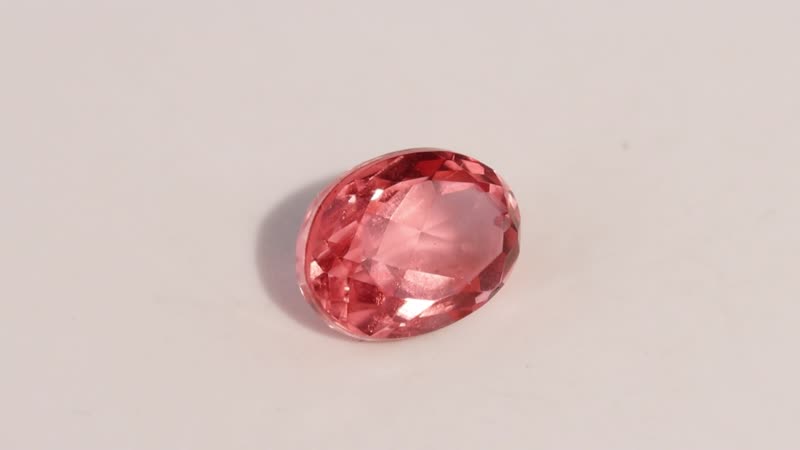 Living Coral Triplet Quartz (Ovl 7x5 mm) 0.85 ctw