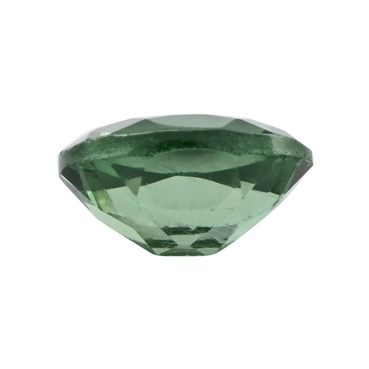 AA Natural Green Apatite (Ovl 5x4 mm) 0.70 ctw image number 3