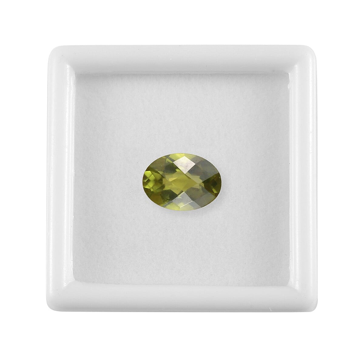 Vesuvianite (Ovl 7x5 mm) 0.82 ctw image number 2