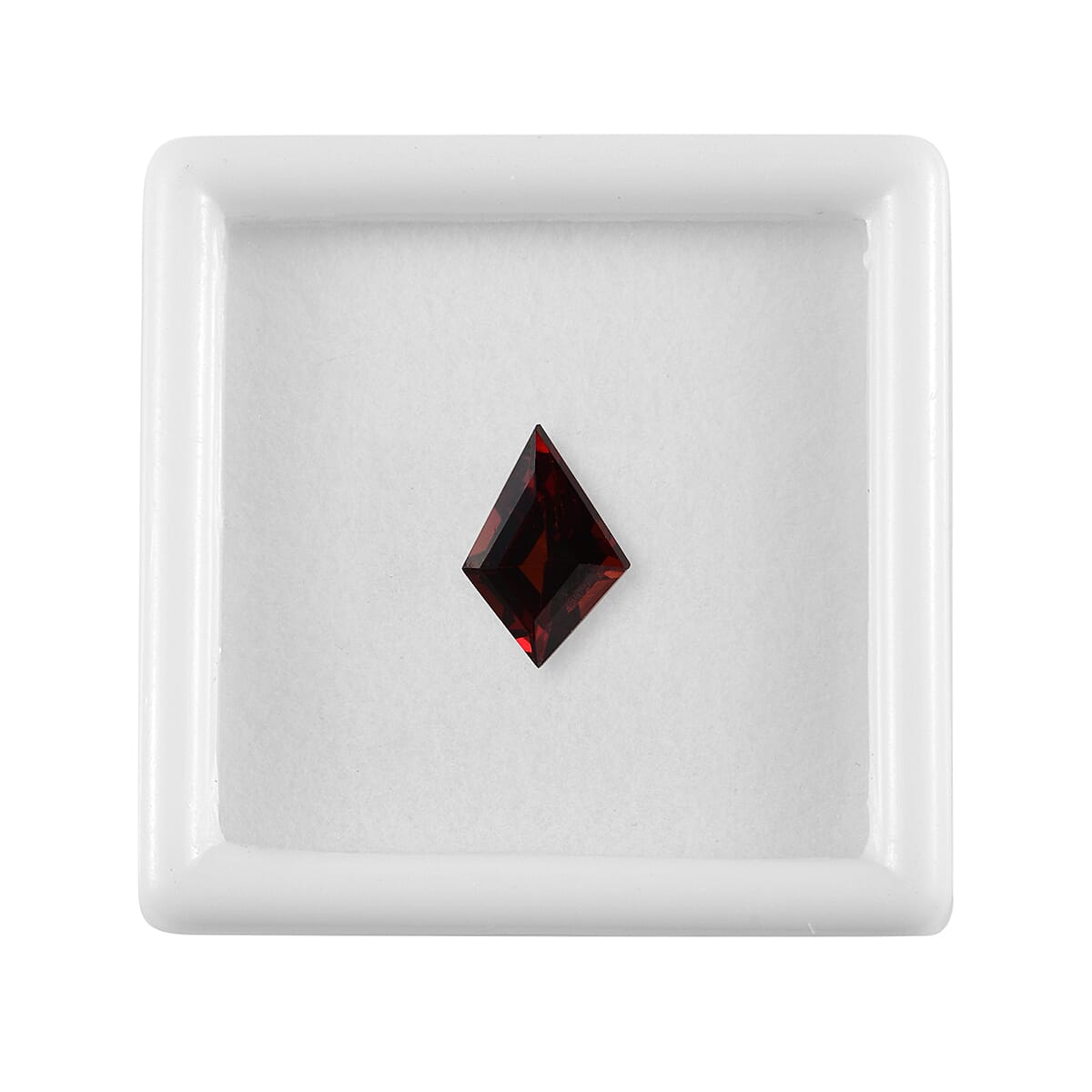 AA Mozambique Garnet (Kite 8x5.5 mm) 0.70 ctw