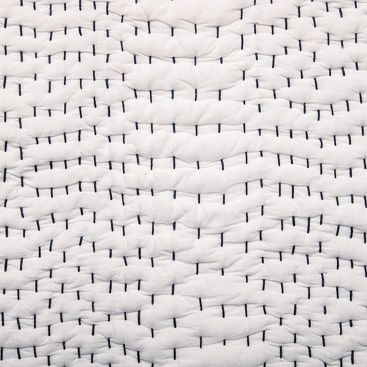 Cloud9 Luxury Bedding Collection, Ivory Quilt and Matching Shams with Navy Pick Stitch Design - Queen , Microfiber Quilt Set , Bed Comforter Set , Bedding Set image number 3