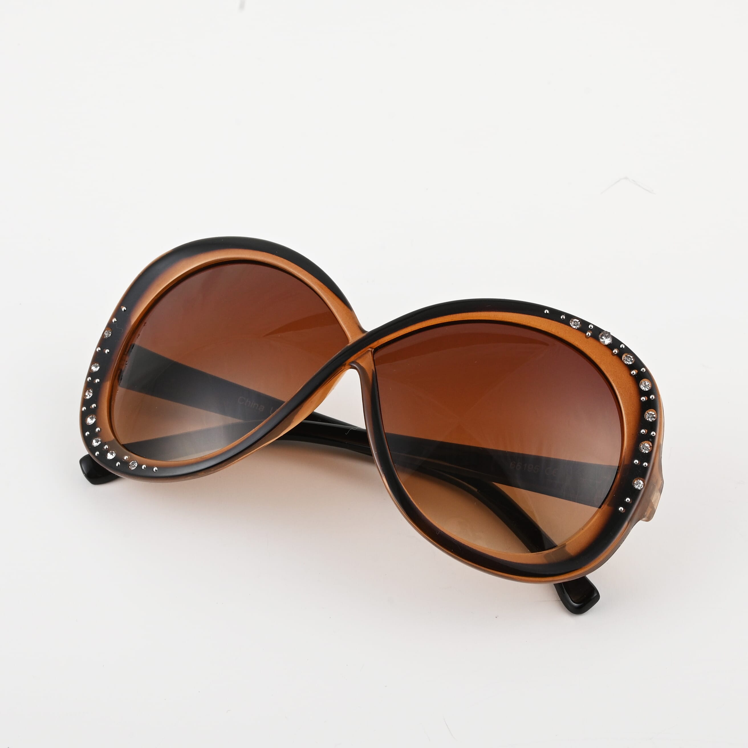 Closeout store designer sunglasses