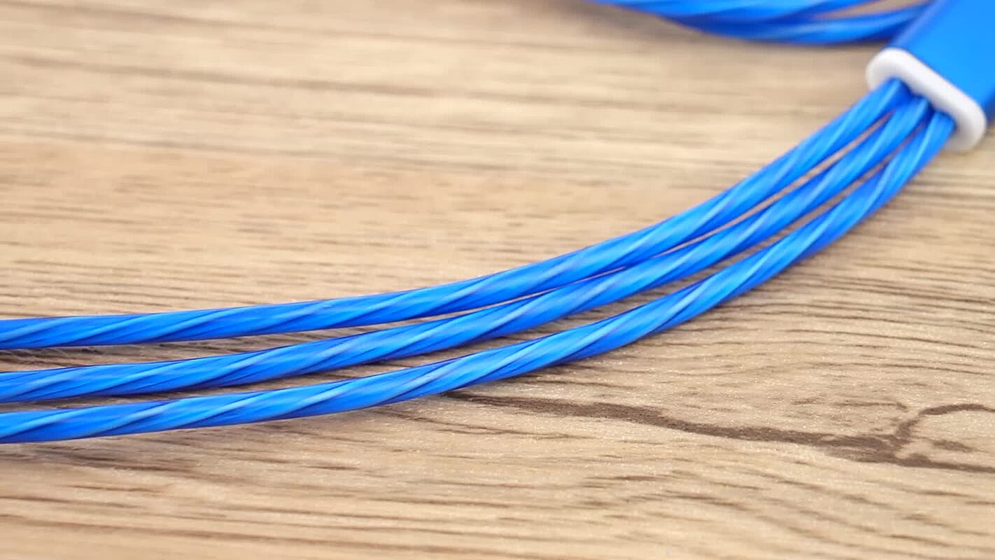 Blue 3 in 1 Magnetic USB Cable with Flowing LED light