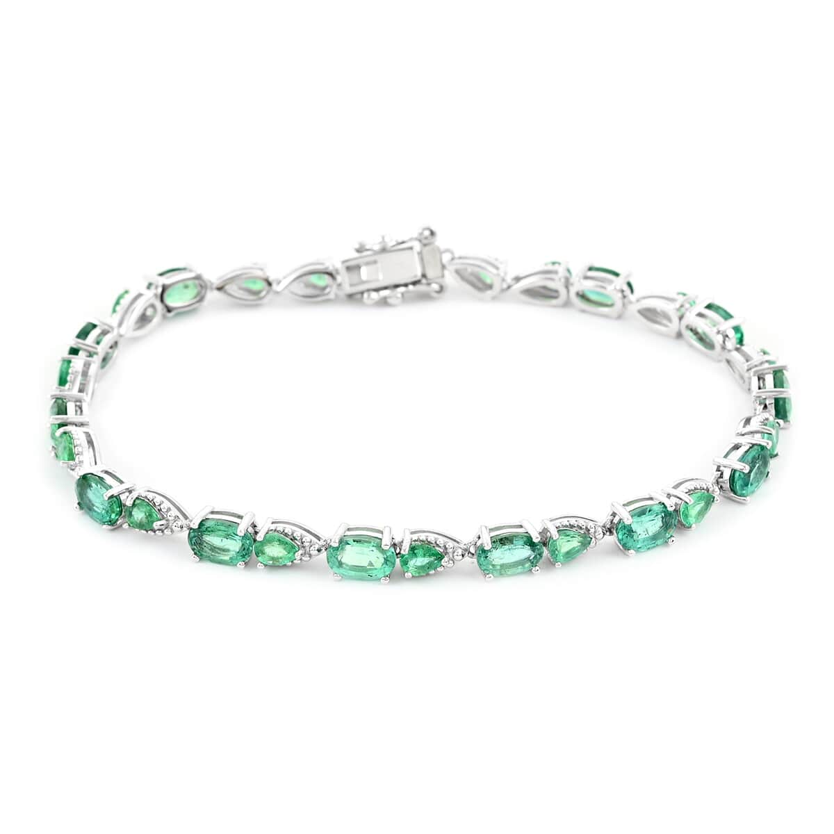 AAA Kagem Emerald Bracelet in Rhodium Over Sterling Silver (7.25 In) 7.00 ctw image number 0