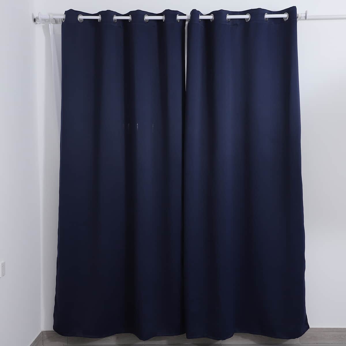 Set of 2 Navy Blue Solid Blackout Curtain with 8 Metal Rings image number 0