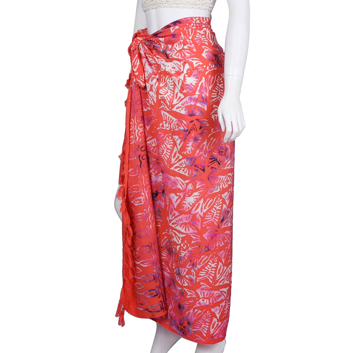 Handpainted Sarong in Rayon image number 3