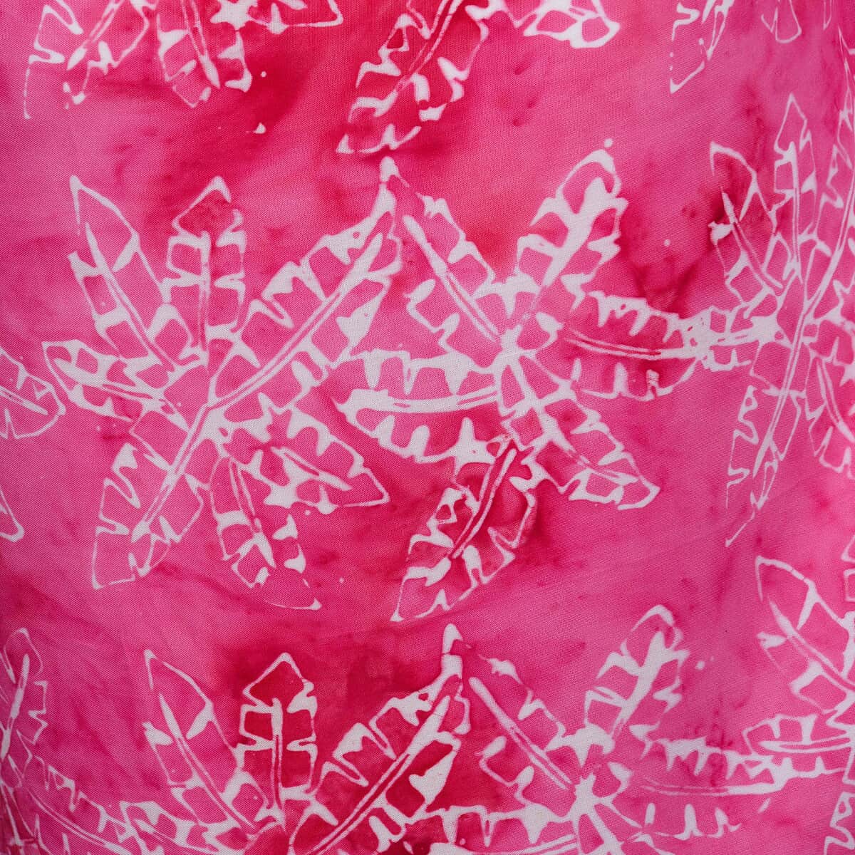Handmade Pink Banana Leaf Motif Pattern 100% Rayon Sarong image number 4