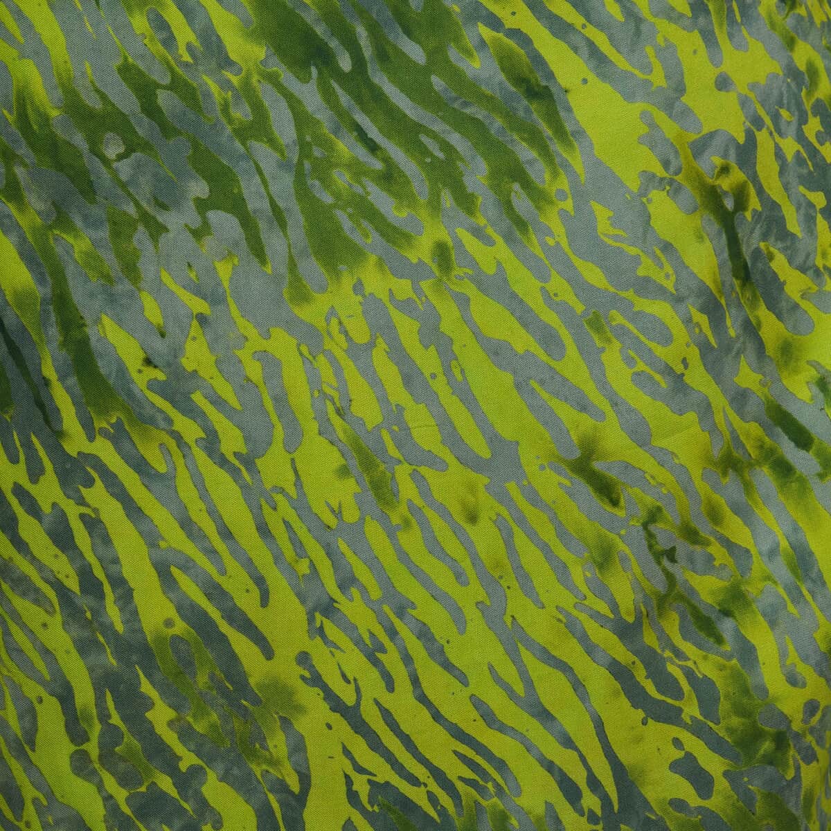 Handmade Green Stripe Motif Pattern 100% Rayon Sarong image number 4