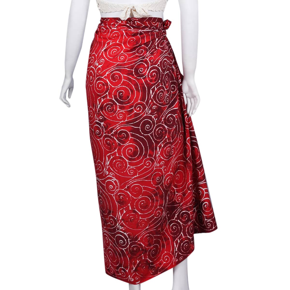Handmade Red Spiral Motif Pattern 100% Rayon Sarong image number 2