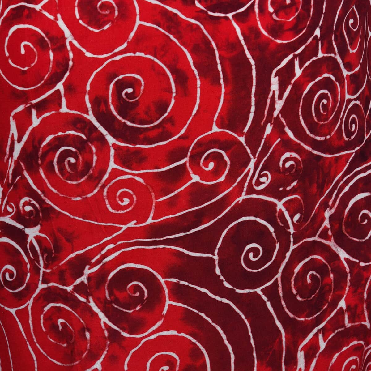 Handmade Red Spiral Motif Pattern 100% Rayon Sarong image number 4