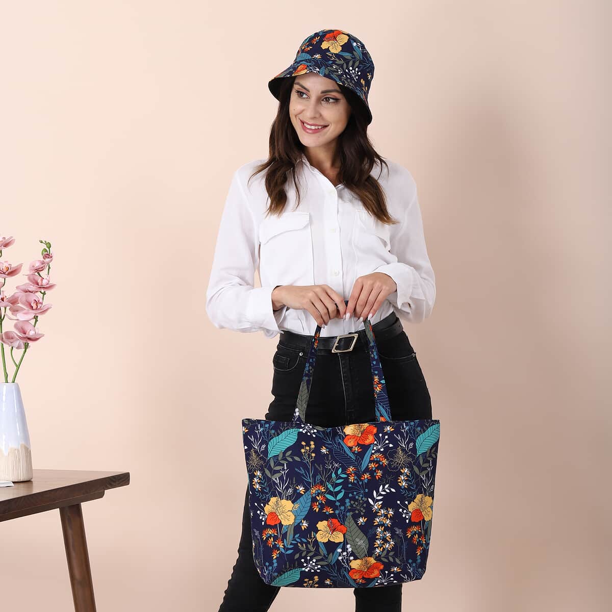 Set of 2 Navy and Floral Pattern Viscose Tote Bag (17.72x4.74x13.74) with Matching Hat (23.62) image number 0