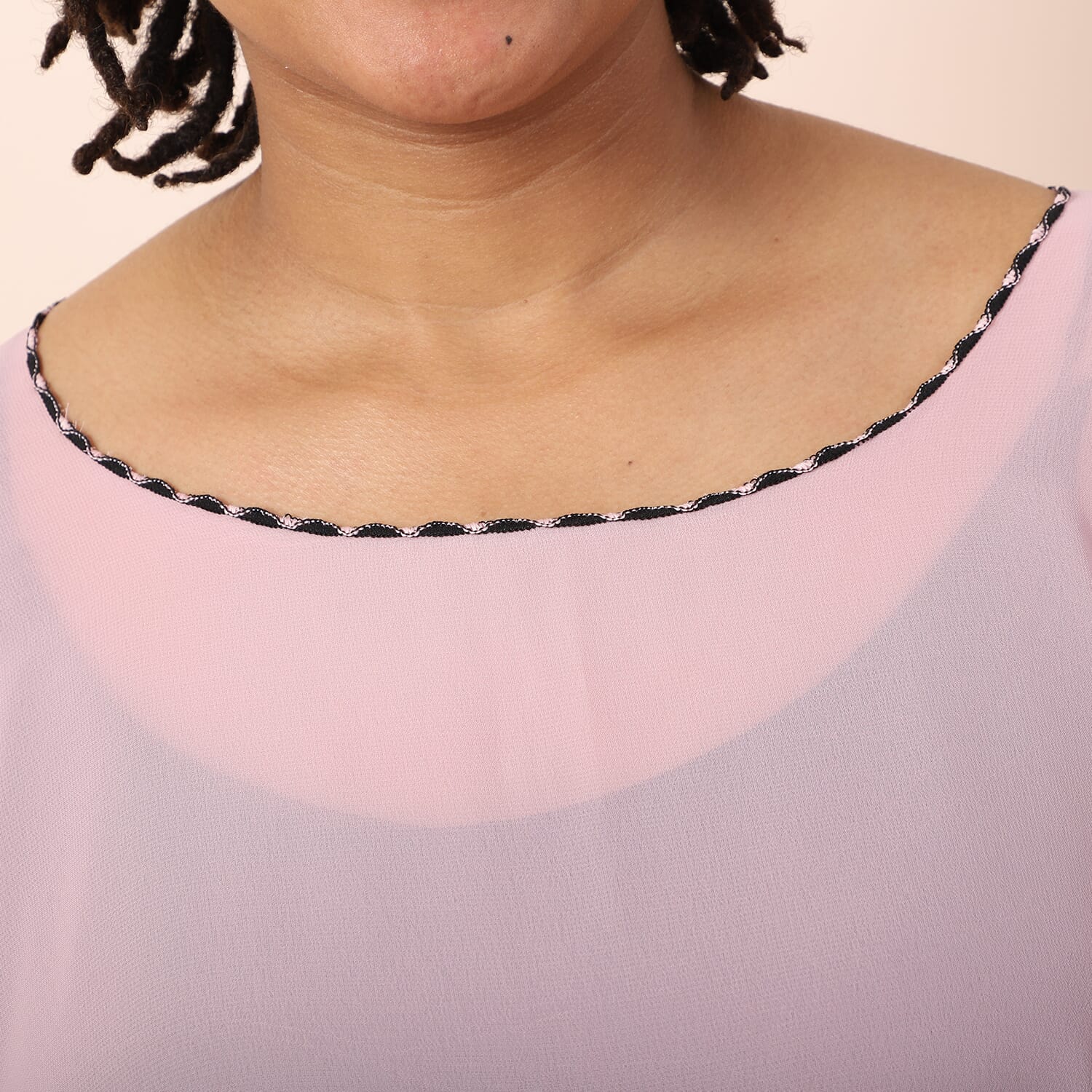JOVIE Pink Chiffon Kaftan with Contrast Hem Neckline Birthday Gifts - Picture 4 of 7