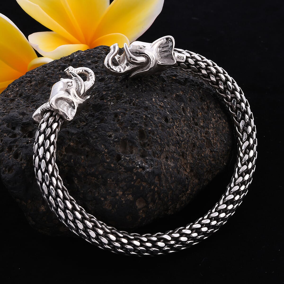 Bali Legacy Sterling Silver Elephant Cuff Bracelet (7.25 In) 55.40 Grams image number 1