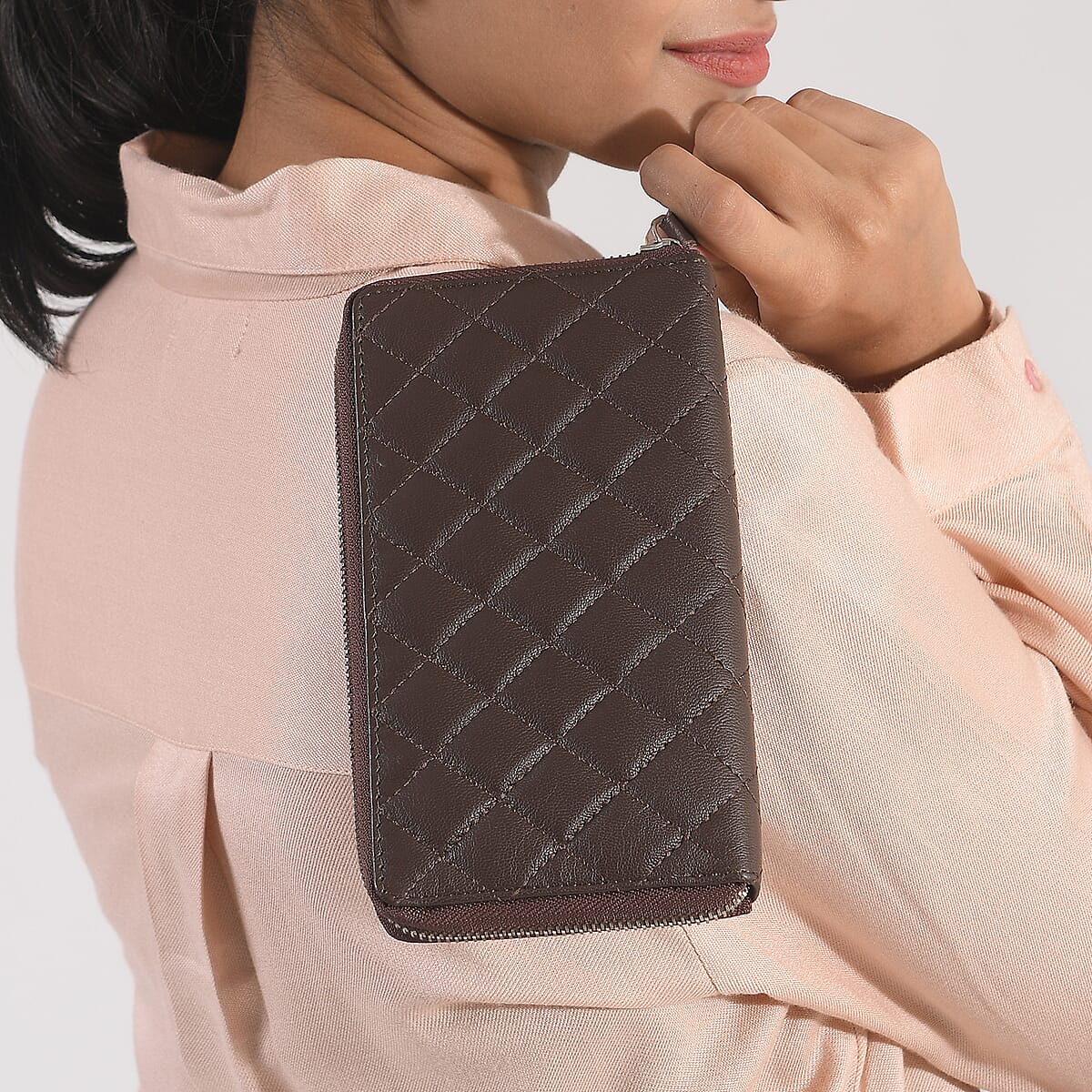 Designer Inspired RFID Genuine Leather Quilted Zip Around Clutch Wallet (7.2"x4.5") Black image number 2