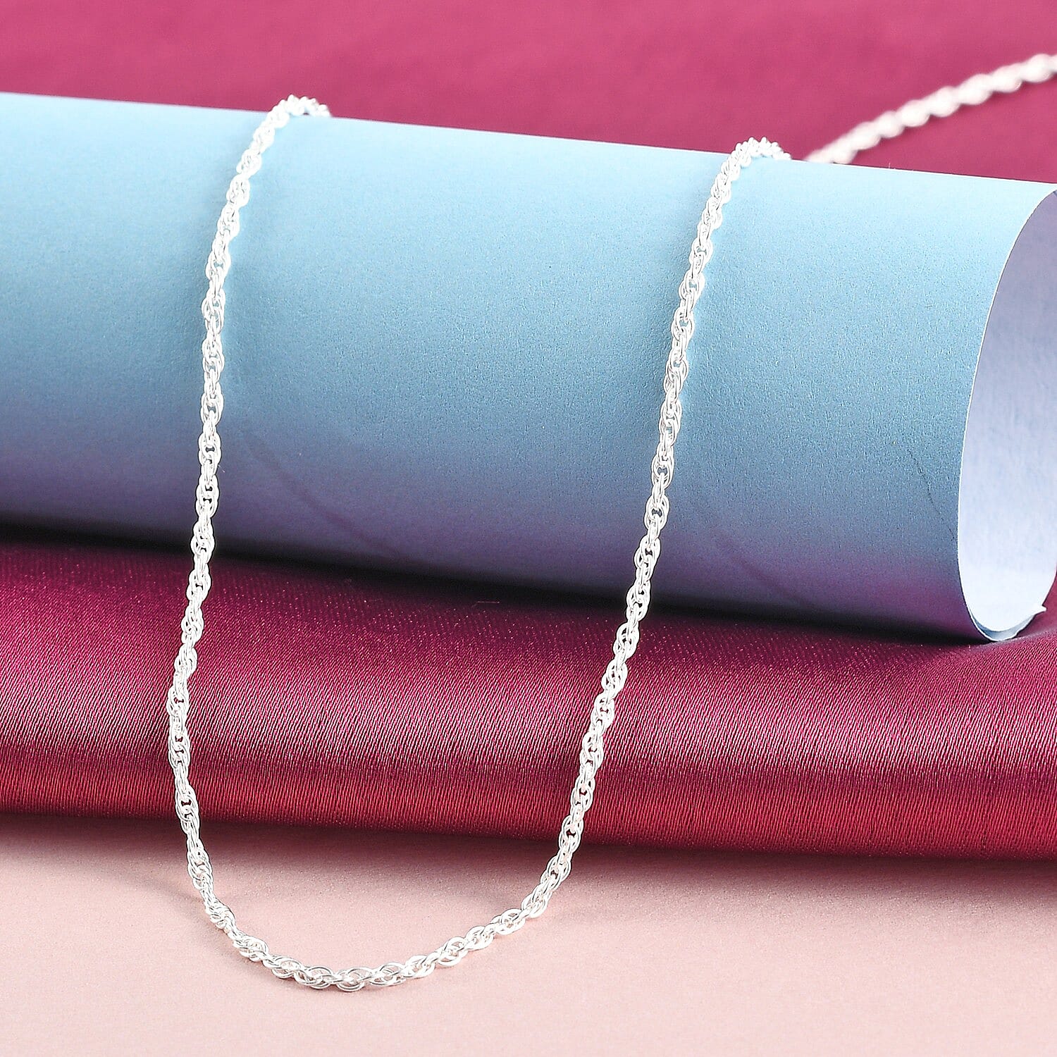 Singapore Chain 20 Inches in Sterling Silver 2.85 Grams