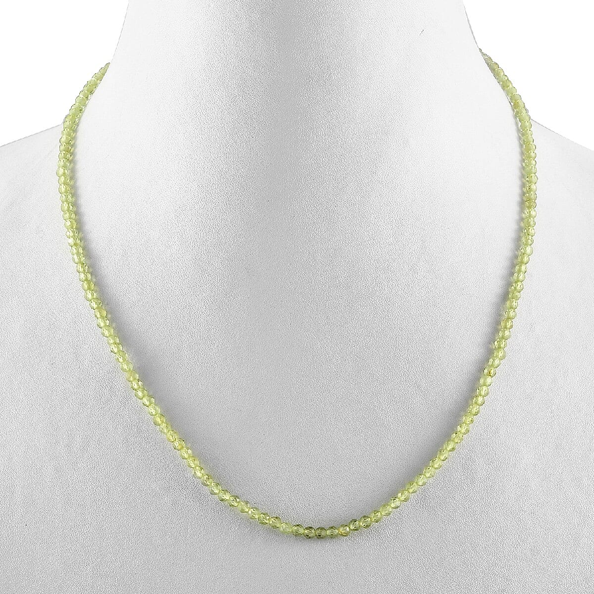 Peridot Beaded Necklace 18 Inches in Sterling Silver 27.00 ctw