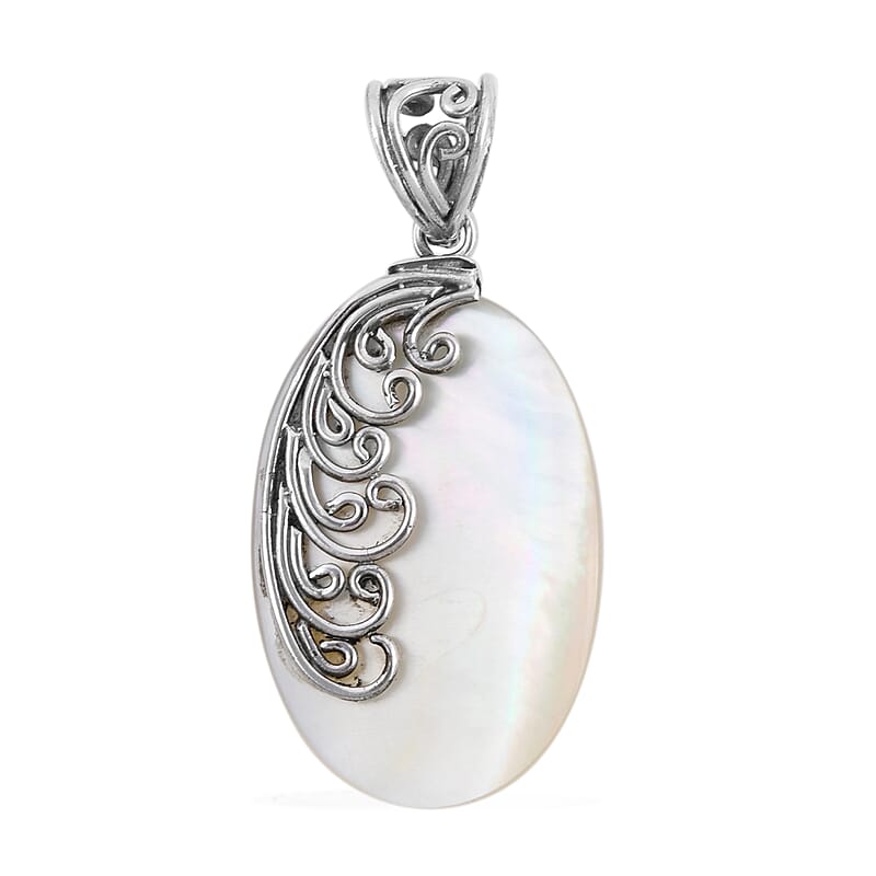 Mother Of Pearl Oval Pendant in Sterling Silver