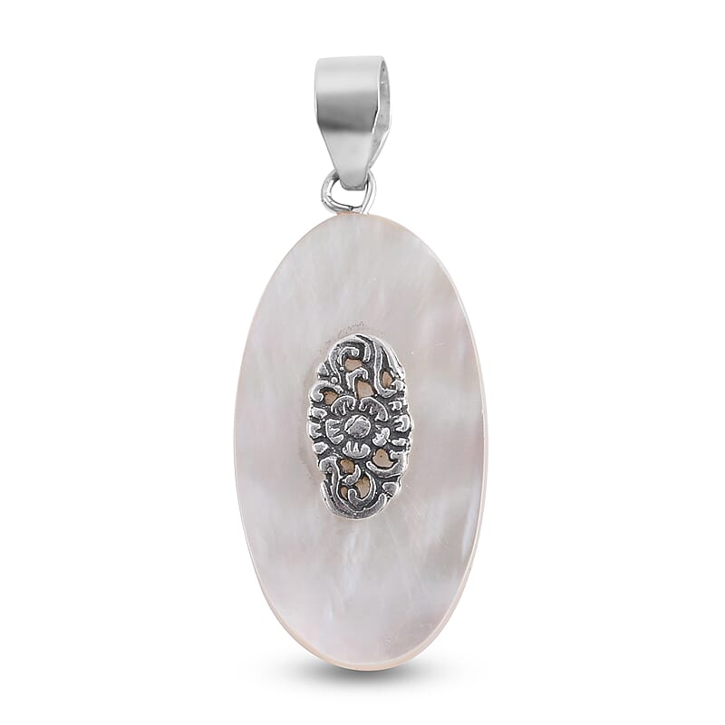 Mother Of Pearl Oval Shape Pendant without Chain in Sterling Silver