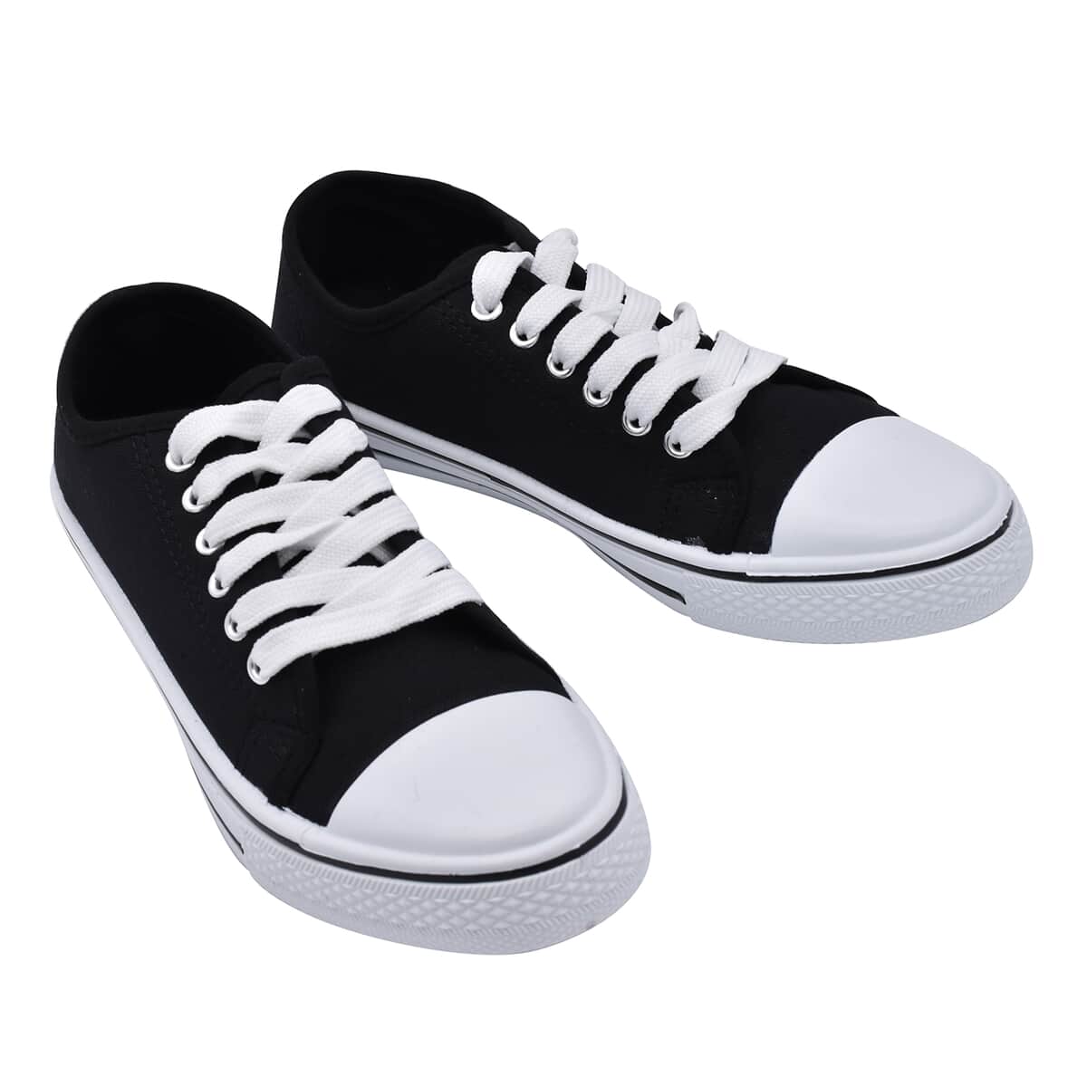 Black Star Canvas Lace Up Shoes - Size 5 (US) image number 1
