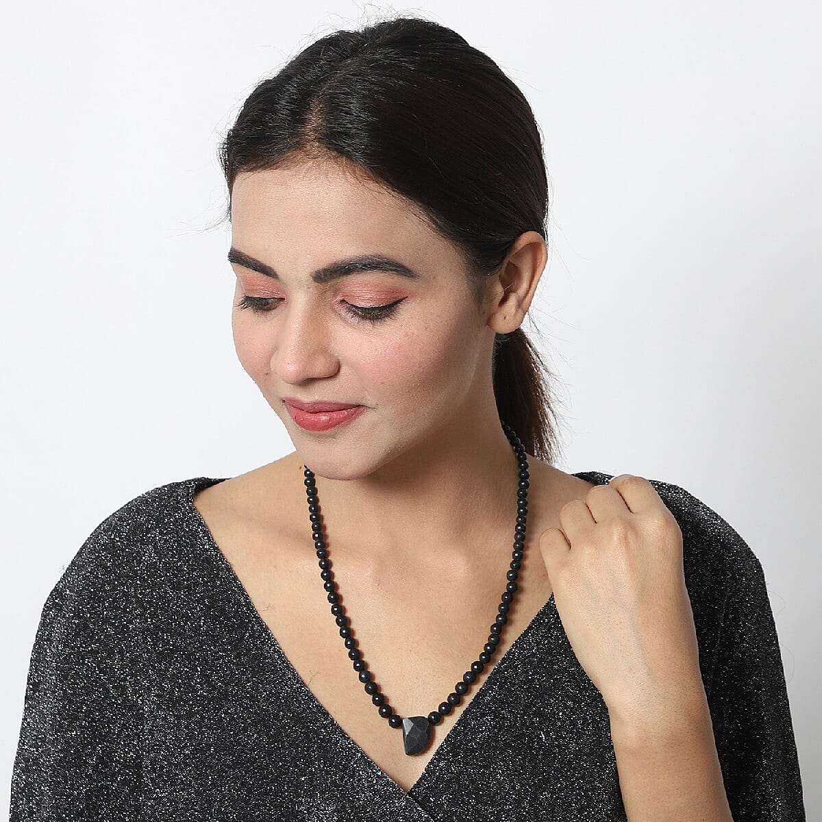 Shungite Beaded Necklace (18 Inches) Approx 120ctw image number 1