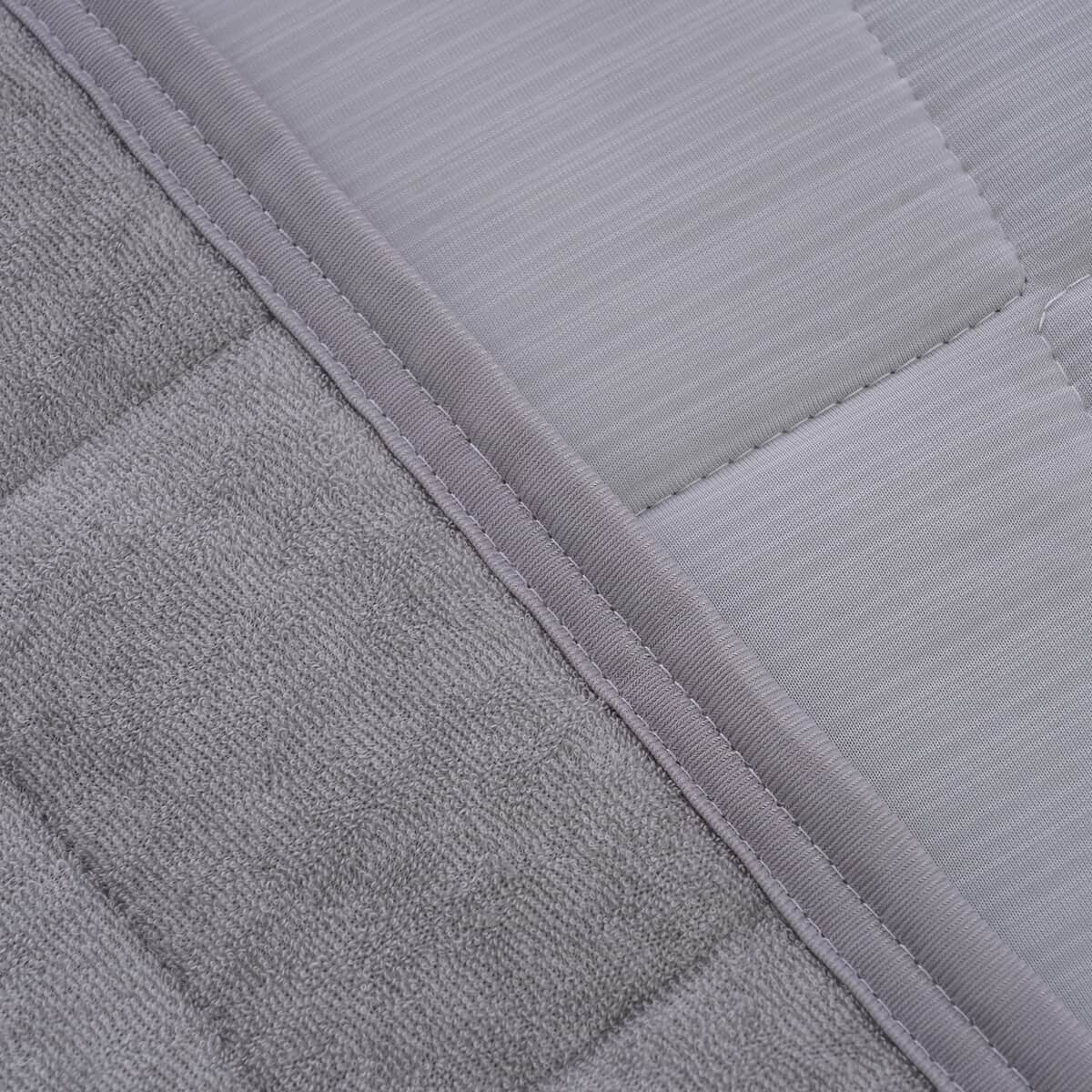 Homesmart Gray Cooling Blanket image number 2