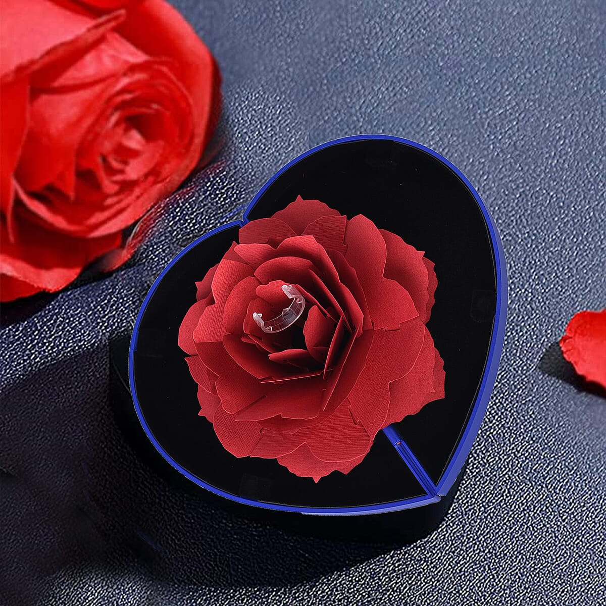Red and Blue 3D Flower Heart-shaped Ring Box image number 3