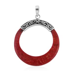 Sponge Coral Circle Pendant in Sterling Silver