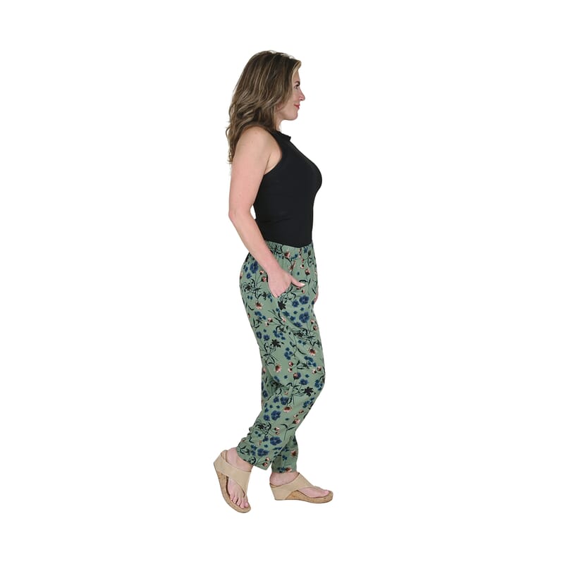 JESSICA SIMPSON Sage Floral  Soft Woven Jogger - L