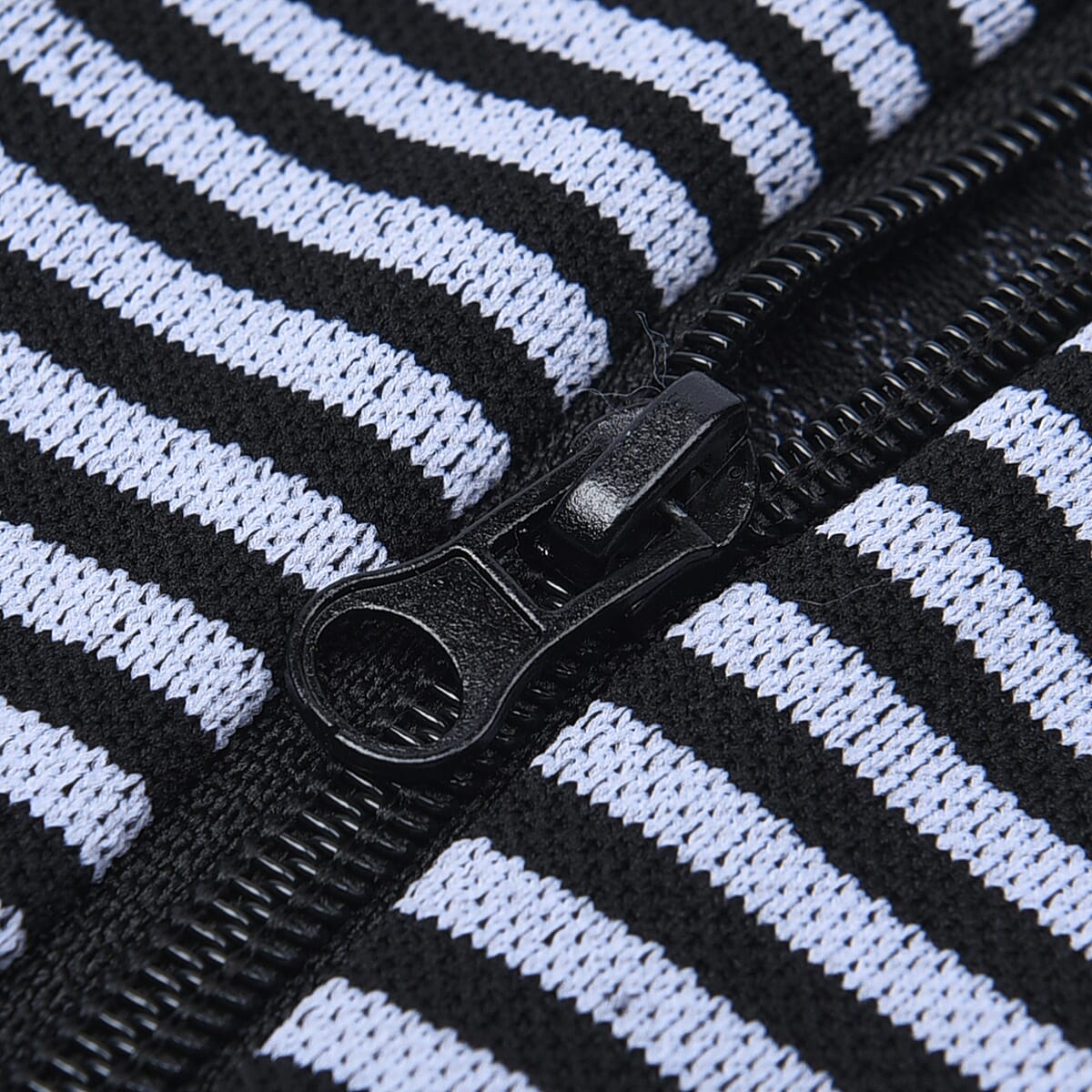 Set of 2 Pairs Black and White Zipper Compression Socks (S/M)-15-20mmHg image number 3