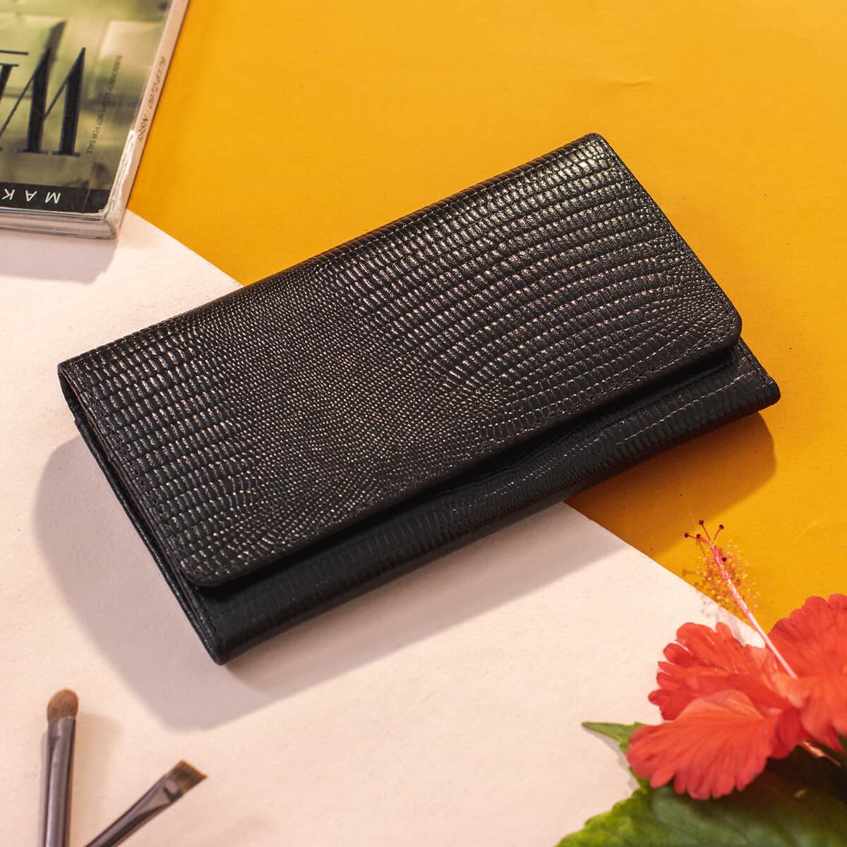 ONE TIME CLOSEOUT DEAL Black 100% Genuine Leather Lizard Embossed RFID Wallet image number 1