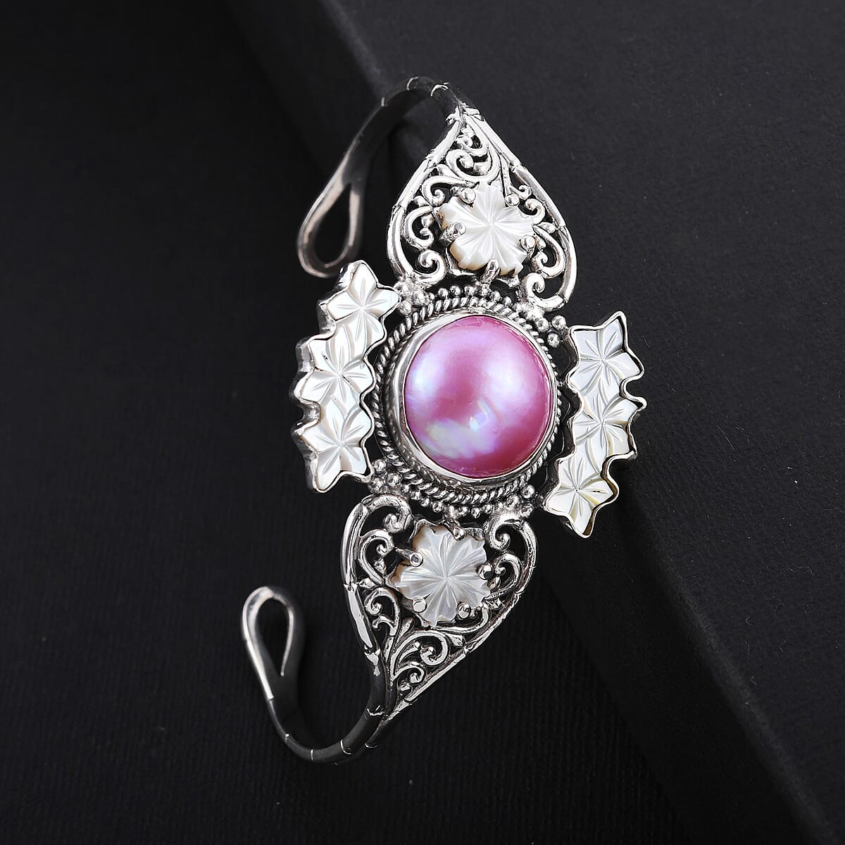 Bali Legacy Mabe Pearl and Mother Of Pearl Carved Flower Cuff Bracelet in Sterling Silver (7.50 In) 25 Grams image number 1