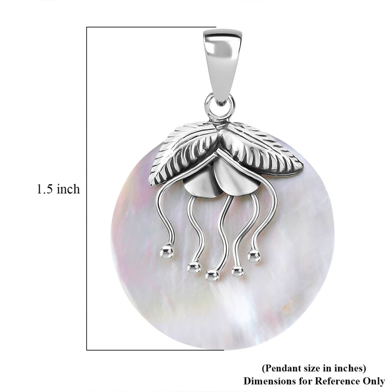 Mother Of Pearl Bee Pendant in Sterling Silver