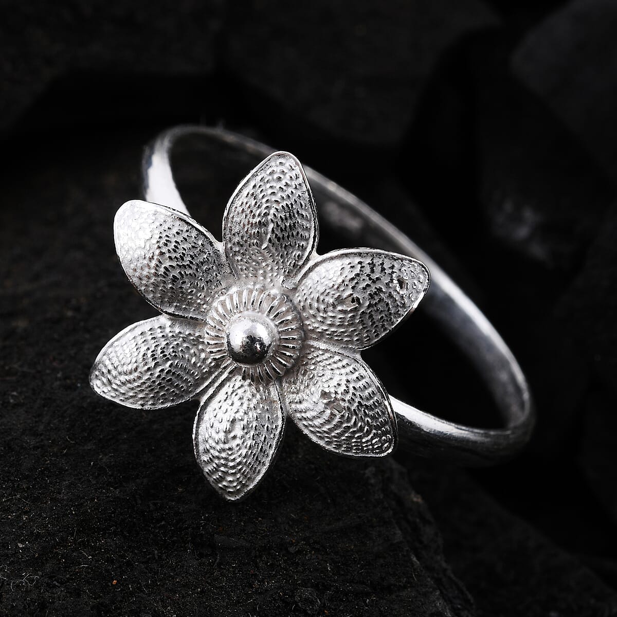 Flower Ring in Sterling Silver (Size 11.0) 2.10 Grams image number 1