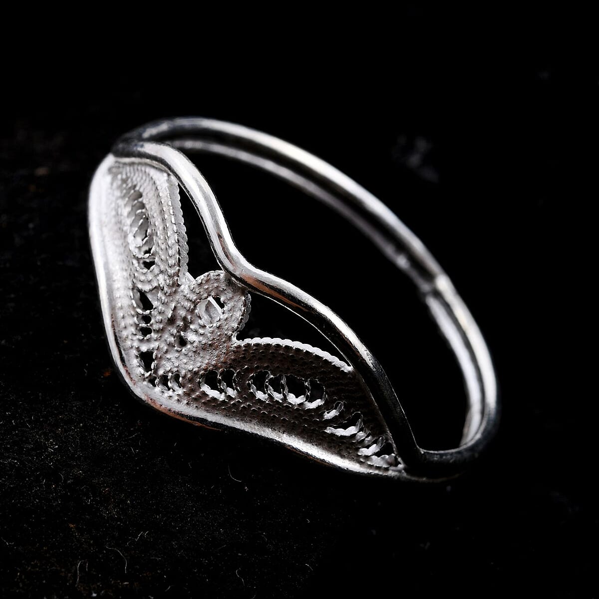 Artistry Tarakashi Collection Sterling Silver Crown Ring (Size 9.0) 1.60 Grams image number 1