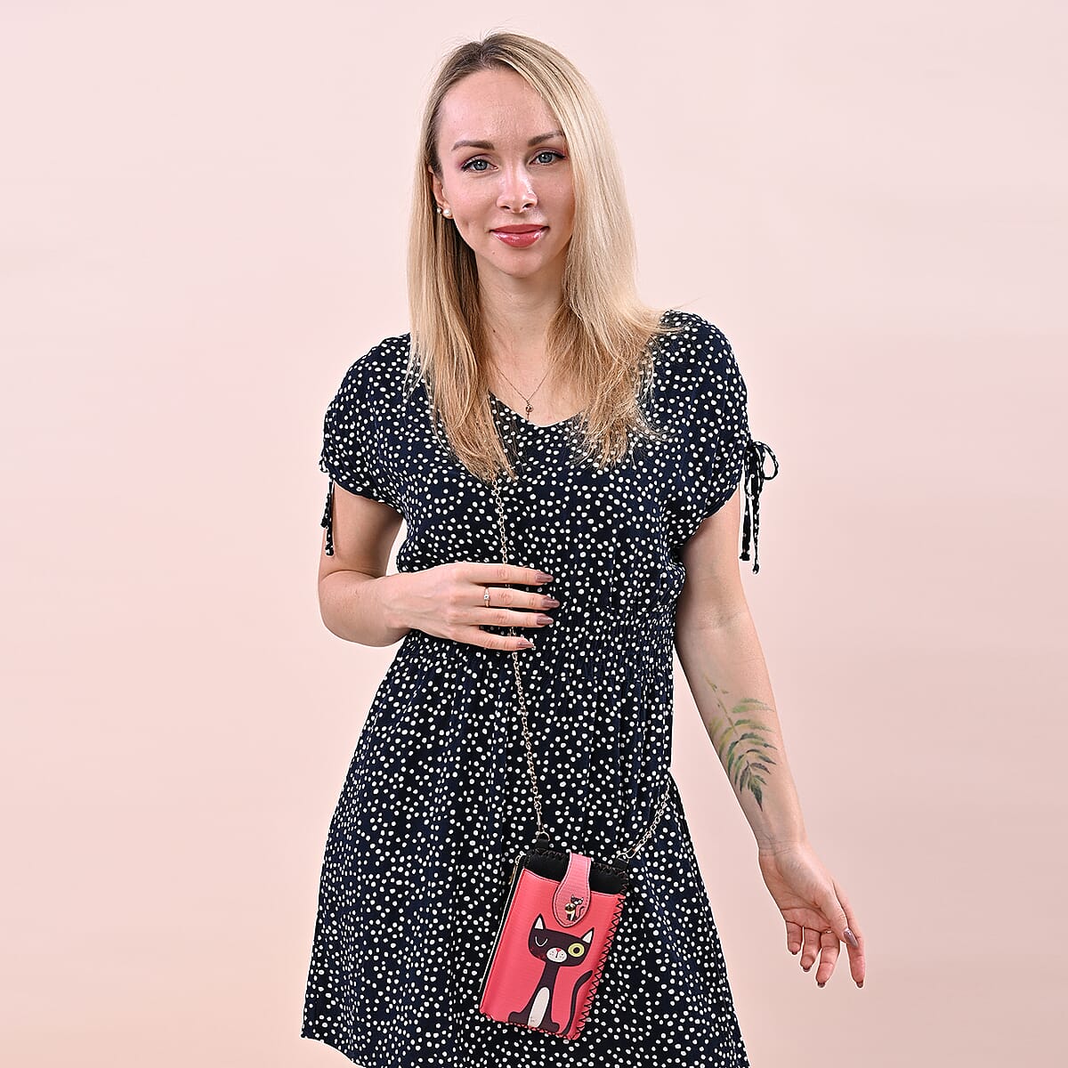 HongKong Closeout Stylish and Classic Cat Pattern Cell Phone Bag with Chain Shoulder Strap -Red image number 1