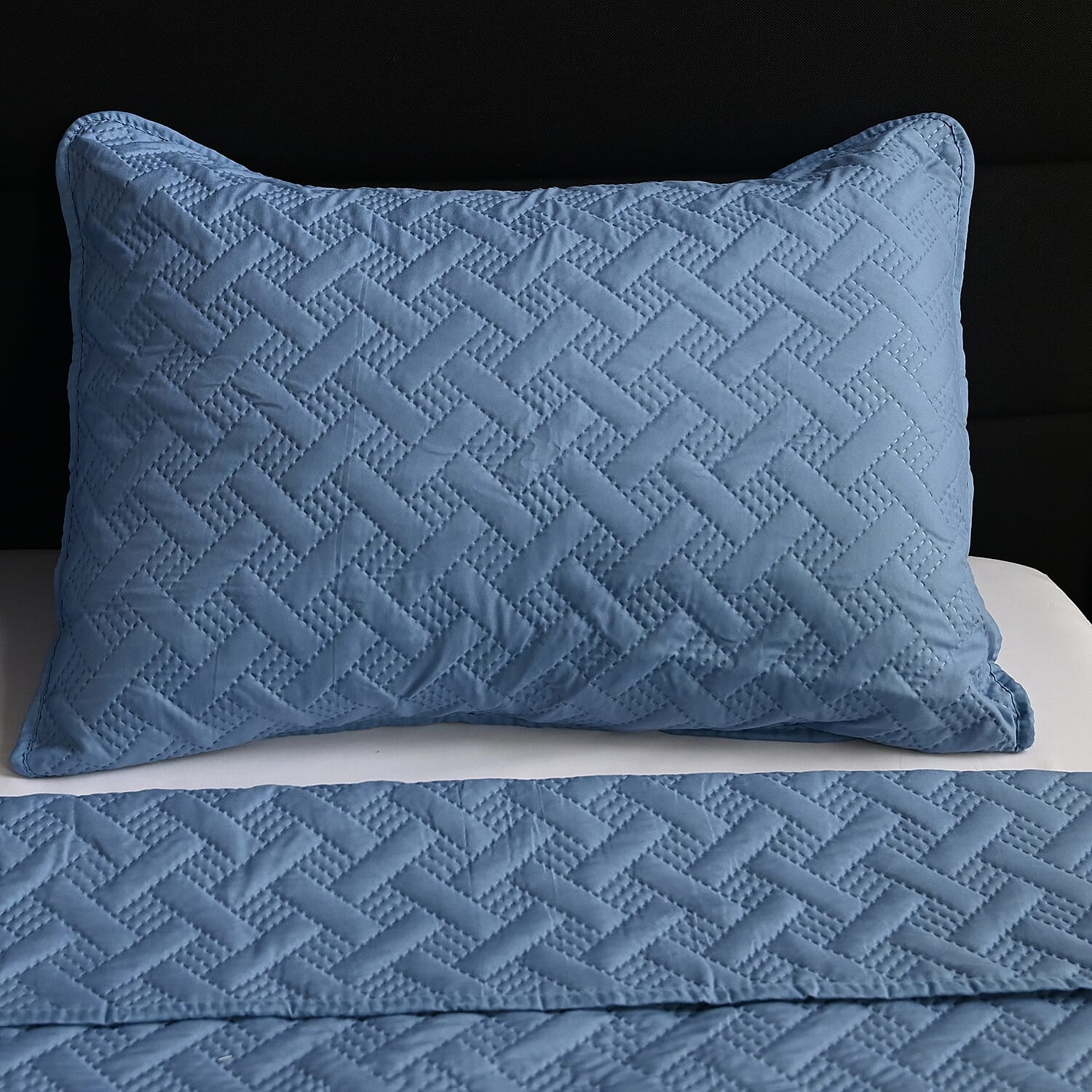 Blue / Queen - Product card gallery slide 2 (9431177265407)