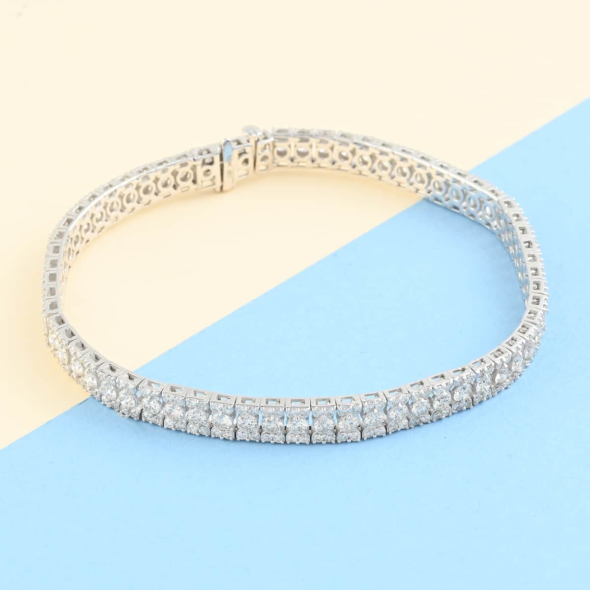 NY CLOSEOUT 10K White Gold G-H I1-I2 Diamond Multi Rows Bracelet (7.00 In) 10.65 Grams 6.00 ctw image number 1