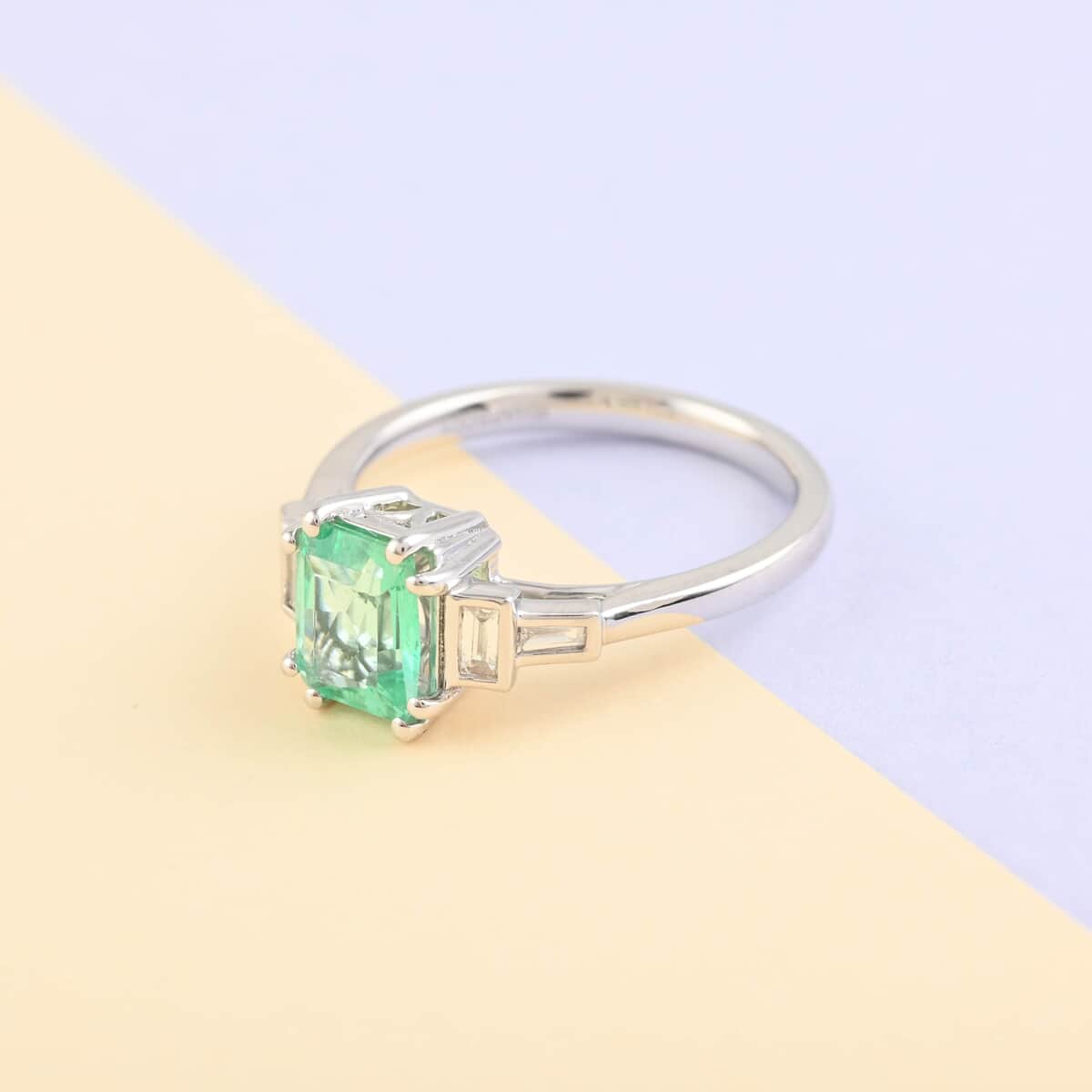 Certified & Appraised Rhapsody 950 Platinum AAAA Boyaca Colombian Emerald, Diamond (E-F, VS) Ring (Size 7.0) (4.65 g) 1.30 ctw image number 1