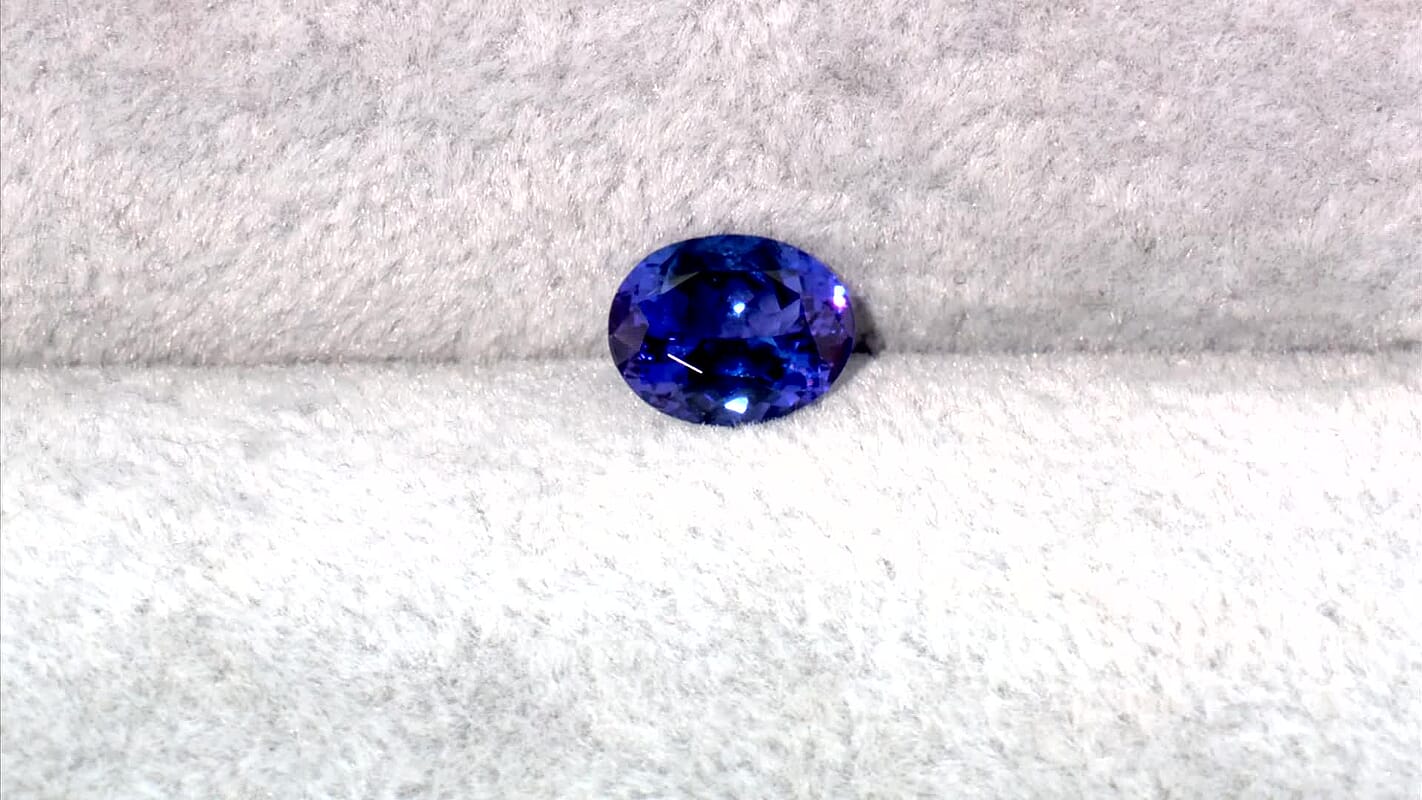 Certified AAAA Tanzanite (Ovl 12x10 mm) 5.00 ctw