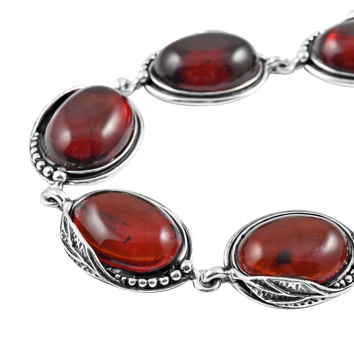 Baltic Cherry Colored Amber Link Bracelet in Sterling Silver (8.50 In) image number 2