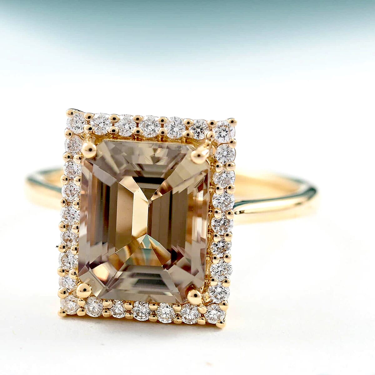 Certified and Appraised Iliana AAA Turkizite and G-H SI Diamond 4.35 ctw Halo Ring in 18K Yellow Gold (Size 7.0) 4.10 Grams (Del. in 10-15 Days)  image number 1