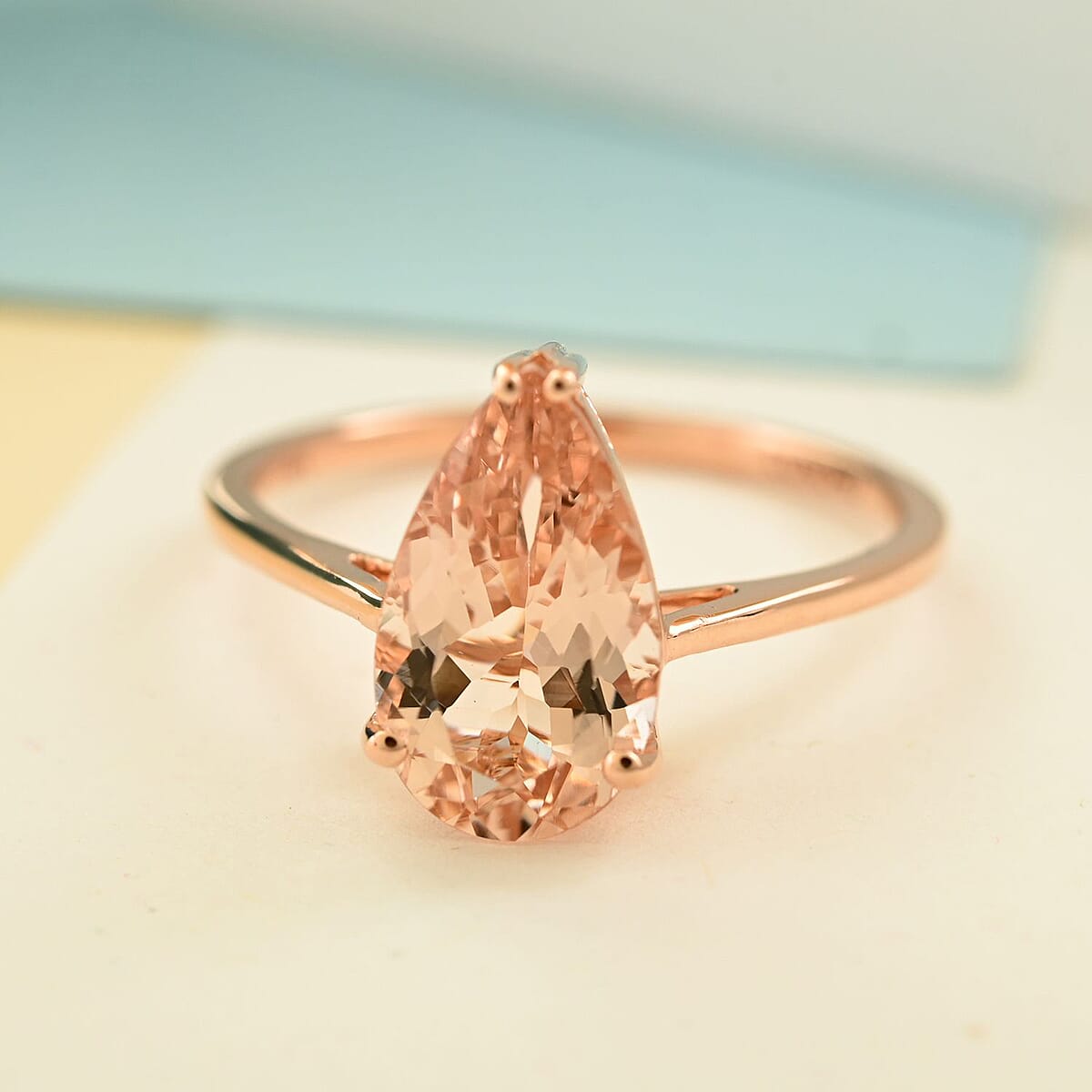 Luxoro AAA Marropino Morganite 2.15 ctw Solitaire Ring in 14K Rose Gold (Size 7.0) image number 1